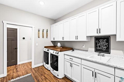 Tiny photo for 4320 Thielke Cir, Hermantown, MN 55811 (MLS # 6125423)