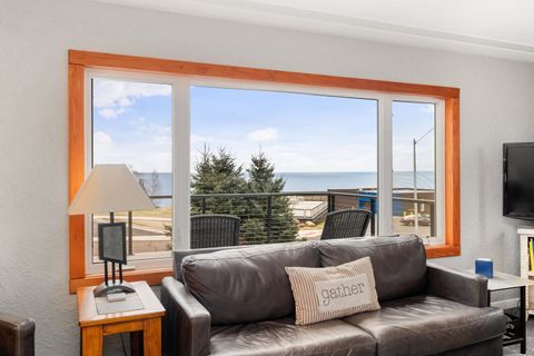 Tiny photo for 107 South Ave, Two Harbors, MN 55616 (MLS # 6122428)