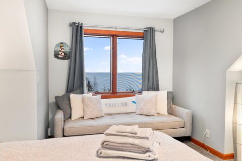 Tiny photo for 107 South Ave, Two Harbors, MN 55616 (MLS # 6122428)