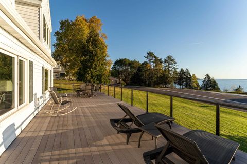 Tiny photo for 107 South Ave, Two Harbors, MN 55616 (MLS # 6122428)
