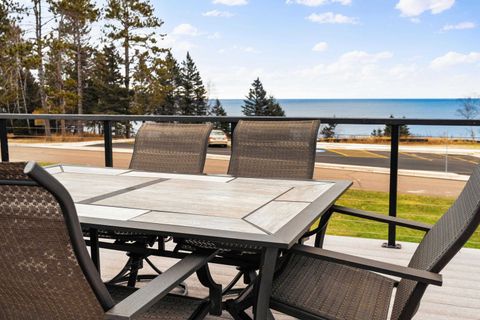 Tiny photo for 107 South Ave, Two Harbors, MN 55616 (MLS # 6122428)