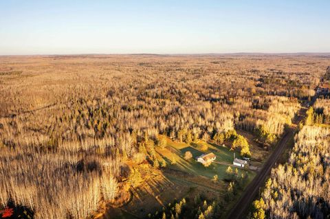 Tiny photo for 637 Hawk Hill Rd, Knife River, MN 55609 (MLS # 6122683)