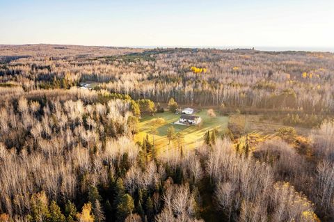 Tiny photo for 637 Hawk Hill Rd, Knife River, MN 55609 (MLS # 6122683)