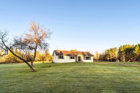 Tiny photo for 637 Hawk Hill Rd, Knife River, MN 55609 (MLS # 6122683)