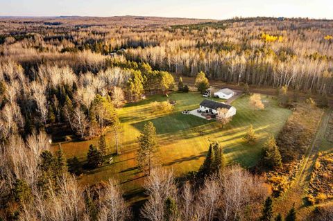 Tiny photo for 637 Hawk Hill Rd, Knife River, MN 55609 (MLS # 6122683)