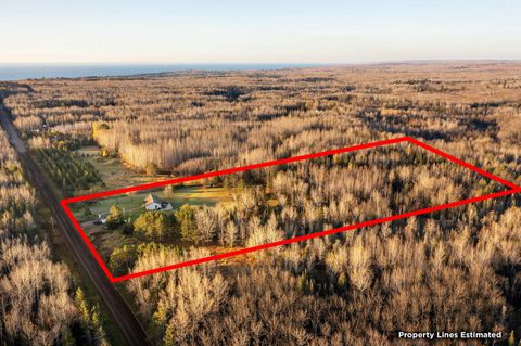 Tiny photo for 637 Hawk Hill Rd, Knife River, MN 55609 (MLS # 6122683)