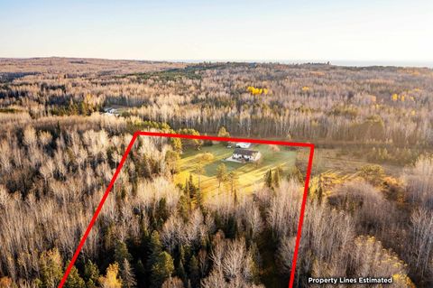 Tiny photo for 637 Hawk Hill Rd, Knife River, MN 55609 (MLS # 6122683)