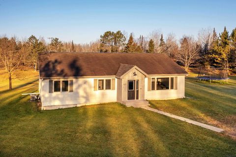 Tiny photo for 637 Hawk Hill Rd, Knife River, MN 55609 (MLS # 6122683)