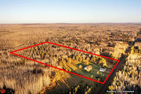 Tiny photo for 637 Hawk Hill Rd, Knife River, MN 55609 (MLS # 6122683)