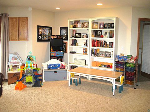 Tiny photo for 2717 Northridge Dr, Duluth, MN 55811 (MLS # 6125365)