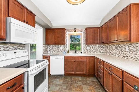 Tiny photo for 4920 Colorado St, Duluth, MN 55804 (MLS # 6126341)