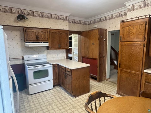 Tiny photo for 402 10th Ave, Two Harbors, MN 55616 (MLS # 6126120)
