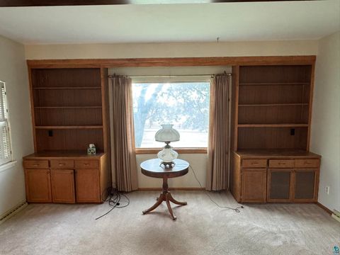 Tiny photo for 402 10th Ave, Two Harbors, MN 55616 (MLS # 6126120)