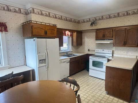 Tiny photo for 402 10th Ave, Two Harbors, MN 55616 (MLS # 6126120)