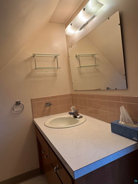 Tiny photo for 402 10th Ave, Two Harbors, MN 55616 (MLS # 6126120)