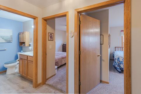 Tiny photo for 2156 Miller Creek Dr, Duluth, MN 55811 (MLS # 6122794)