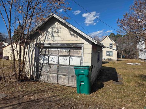 Tiny photo for 313 W Minnesota Ave, Gilbert, MN 55741 (MLS # 6124592)