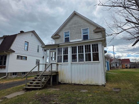 Tiny photo for 313 W Minnesota Ave, Gilbert, MN 55741 (MLS # 6124592)