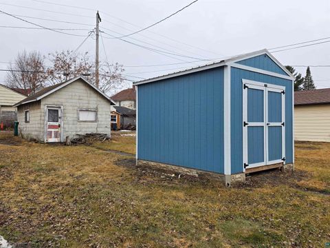 Tiny photo for 313 W Minnesota Ave, Gilbert, MN 55741 (MLS # 6124592)