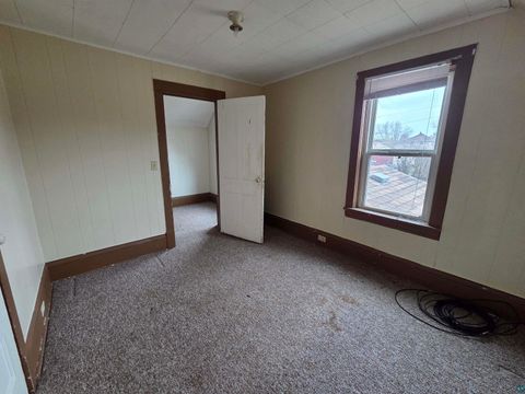 Tiny photo for 313 W Minnesota Ave, Gilbert, MN 55741 (MLS # 6124592)