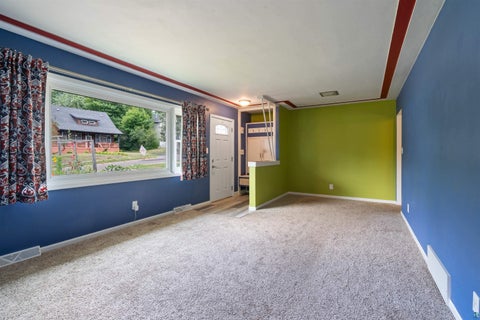 Tiny photo for 104 E Mankato St, Duluth, MN 55803 (MLS # 6127577)