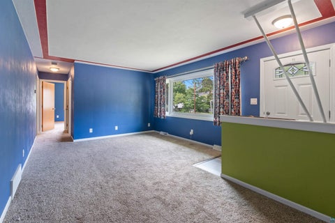 Tiny photo for 104 E Mankato St, Duluth, MN 55803 (MLS # 6127577)
