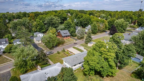 Tiny photo for 104 E Mankato St, Duluth, MN 55803 (MLS # 6127577)