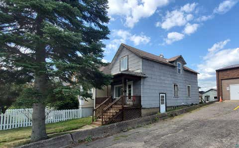 Photo of 31 E Harvey St, Ely, MN 55731 (MLS # 6127424)