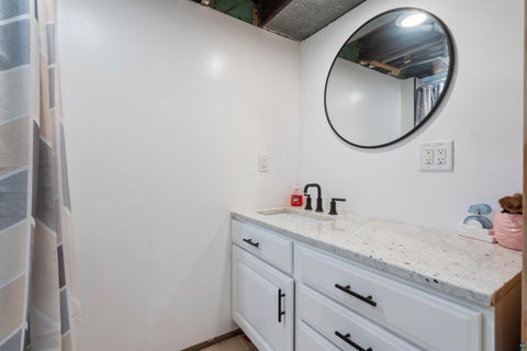 Tiny photo for 415 W McGonagle St, Duluth, MN 55808 (MLS # 6127623)