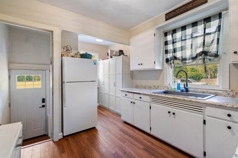 Tiny photo for 415 W McGonagle St, Duluth, MN 55808 (MLS # 6127623)