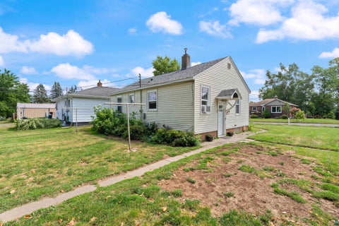 Tiny photo for 415 W McGonagle St, Duluth, MN 55808 (MLS # 6127623)