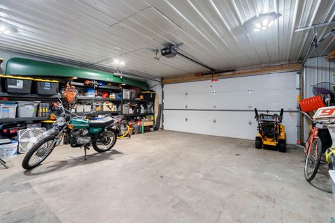 Tiny photo for 4420 Cambridge St, Duluth, MN 55804 (MLS # 6123804)