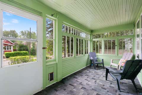 Tiny photo for 1515 N 8th Ave E AVE, Duluth, MN 55805 (MLS # 6125894)