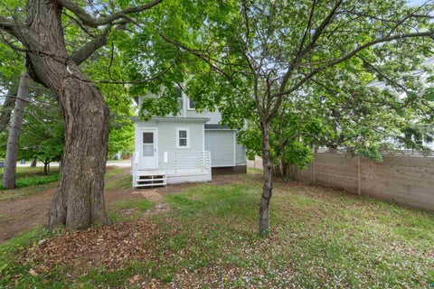 Tiny photo for 1515 N 8th Ave E AVE, Duluth, MN 55805 (MLS # 6125894)