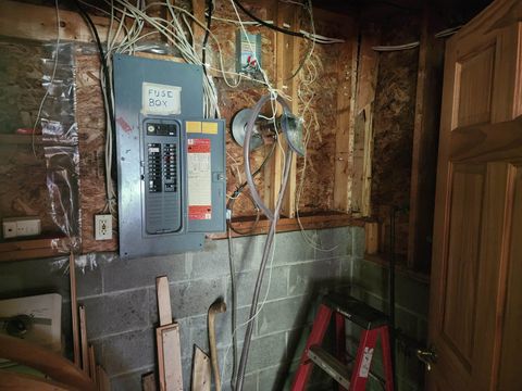 Tiny photo for 192 W Deeryard Lake Rd, Lutsen, MN 55612 (MLS # 6123425)