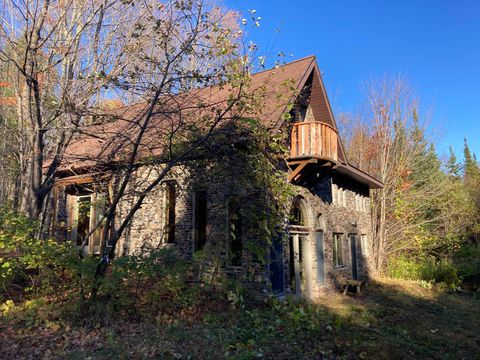 Tiny photo for 192 W Deeryard Lake Rd, Lutsen, MN 55612 (MLS # 6123425)