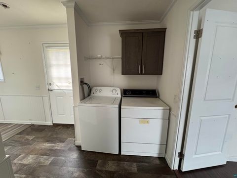 Tiny photo for 8 Holt Dr, Duluth, MN 55808 (MLS # 6125788)