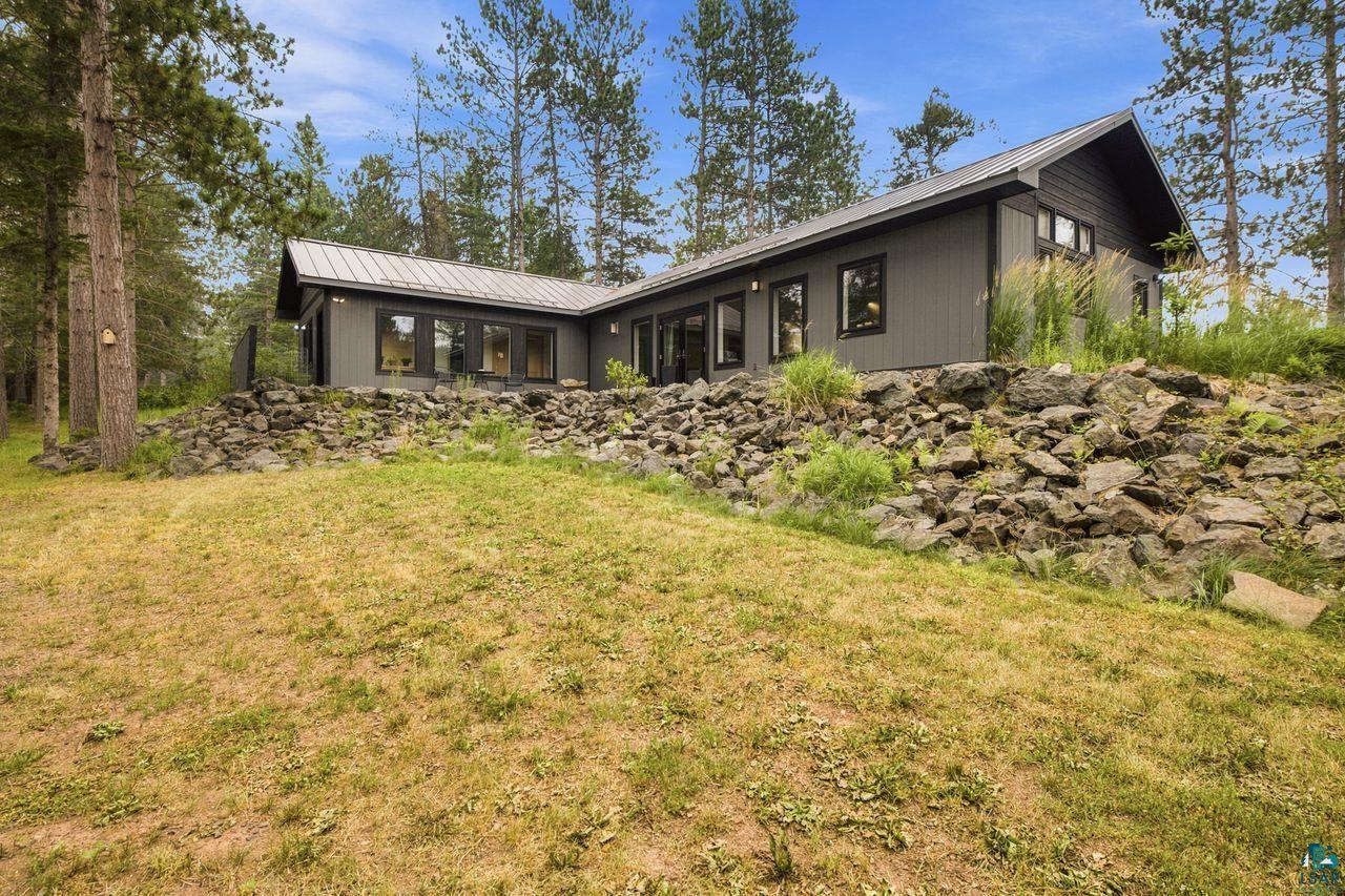 5400 Eightmile Lake Rd