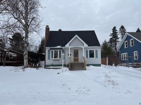 Photo of 5211 Avondale St, Duluth, MN 55804 (MLS # 6123399)