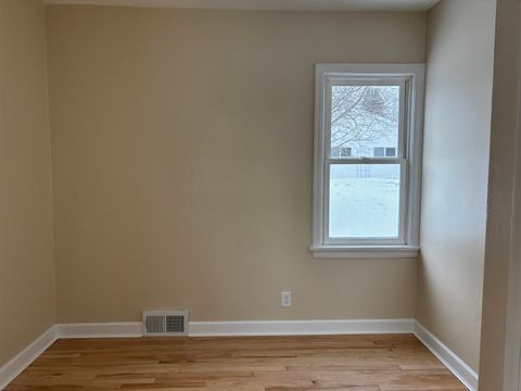 Tiny photo for 5211 Avondale St, Duluth, MN 55804 (MLS # 6123399)