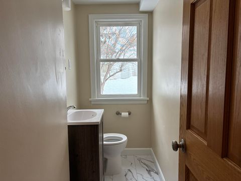 Tiny photo for 5211 Avondale St, Duluth, MN 55804 (MLS # 6123399)