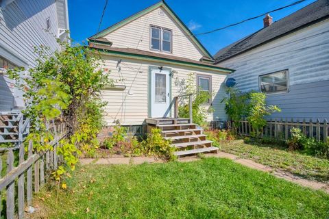 Tiny photo for 25 3rd St SW St, Chisholm, MN 55719 (MLS # 6122277)