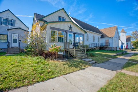 Tiny photo for 25 3rd St SW St, Chisholm, MN 55719 (MLS # 6122277)