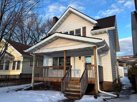 Tiny photo for 4611 W 5th St, Duluth, MN 55807 (MLS # 6123398)