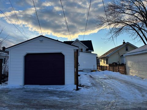 Tiny photo for 4611 W 5th St, Duluth, MN 55807 (MLS # 6123398)