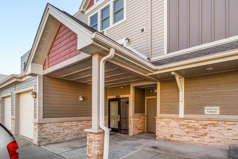 Tiny photo for 2126205 Water St #L205, Duluth, MN 55812 (MLS # 6128425)
