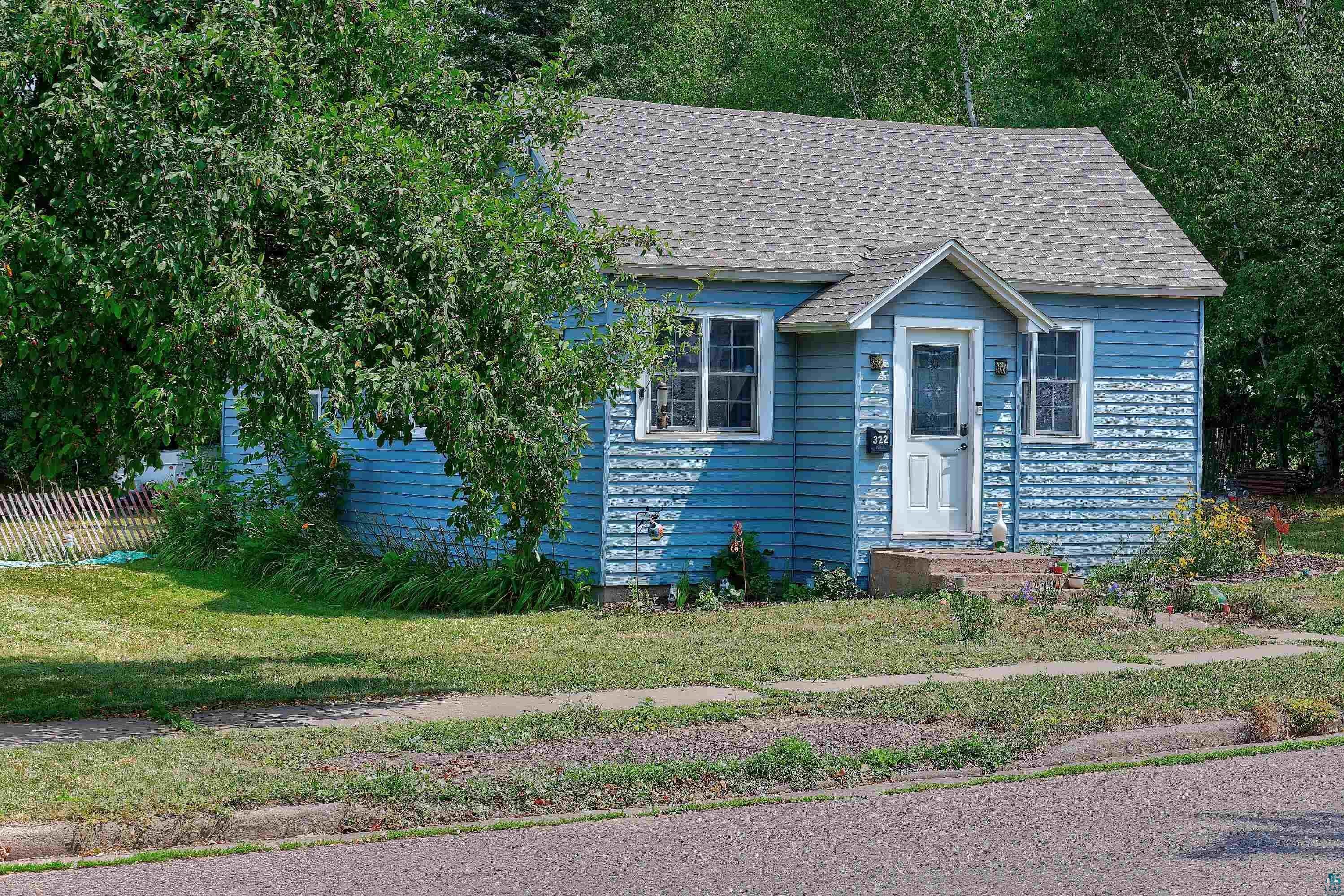 322 5th Ave E