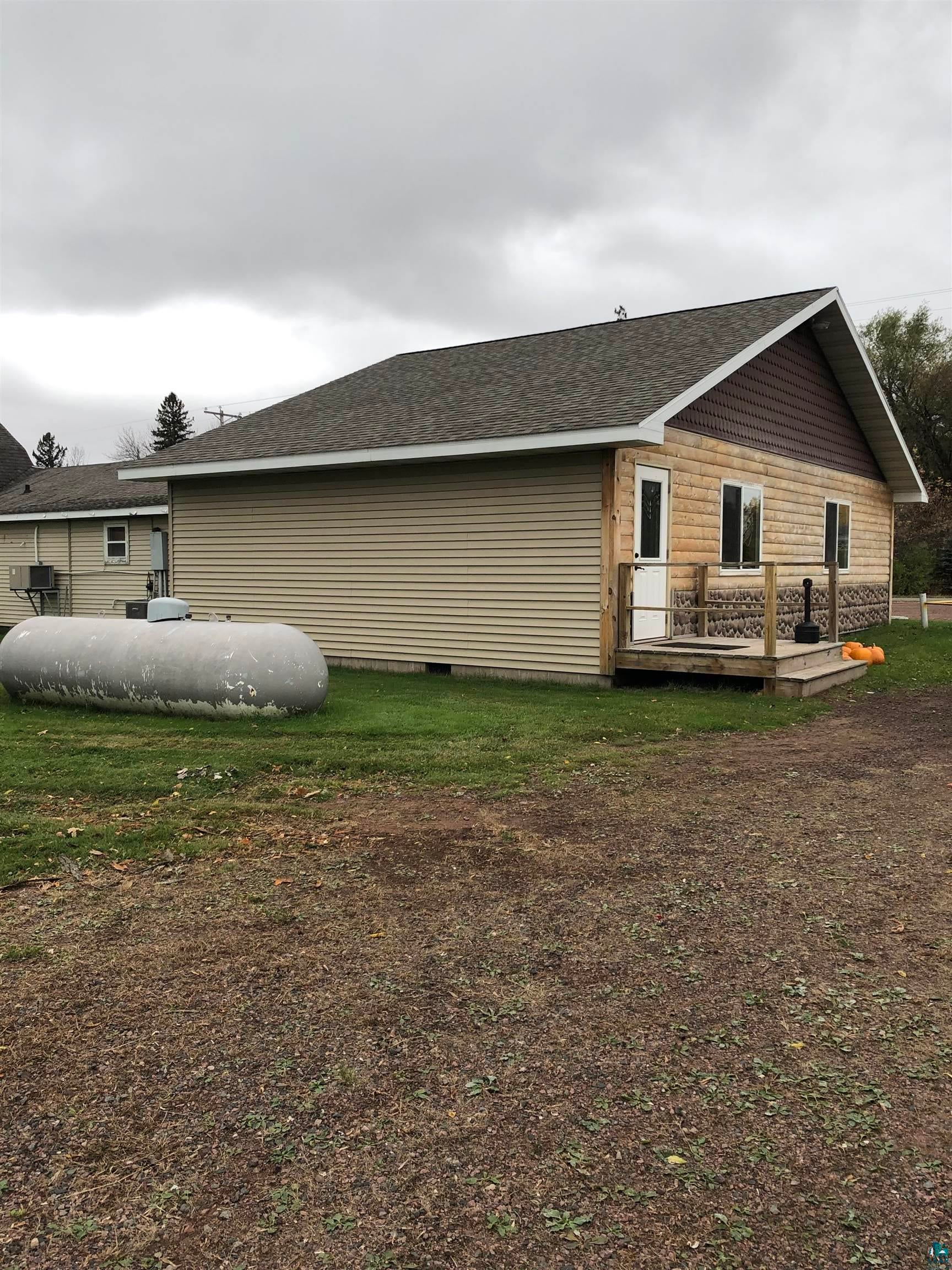 42266 County Hwy E