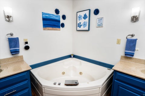 Tiny photo for 2434 Peace Dr, Duluth, MN 55811 (MLS # 6127061)