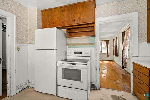 Tiny photo for 2211 W 7th St, Duluth, MN 55806 (MLS # 6127452)